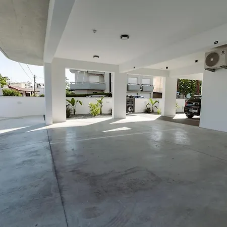 Apartment Go With The Flow , Chic Limassol
